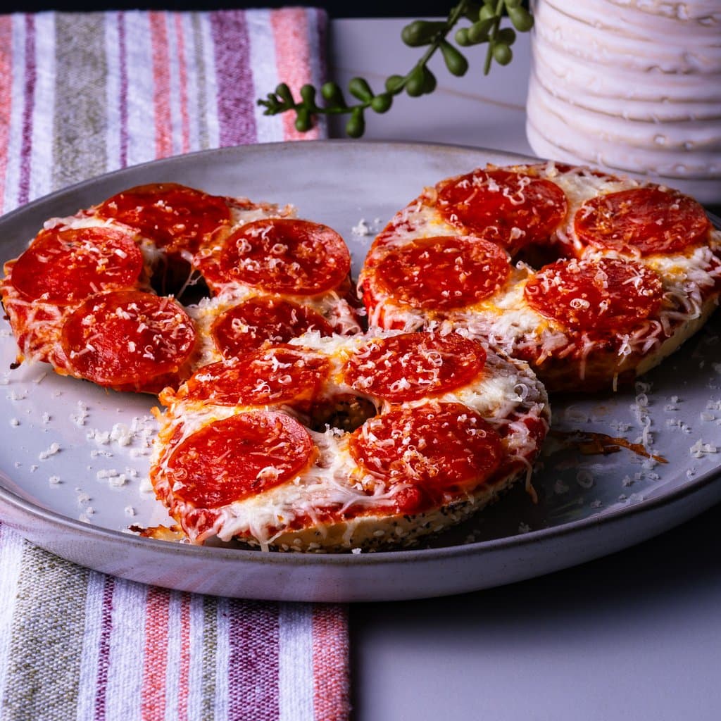 The BEST Pizza Bagel Recipe