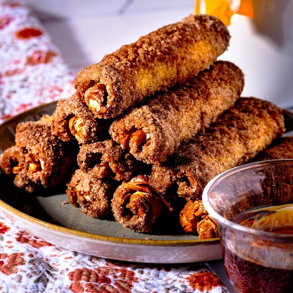 Cheesecake Stuffed French Toast Roll Ups