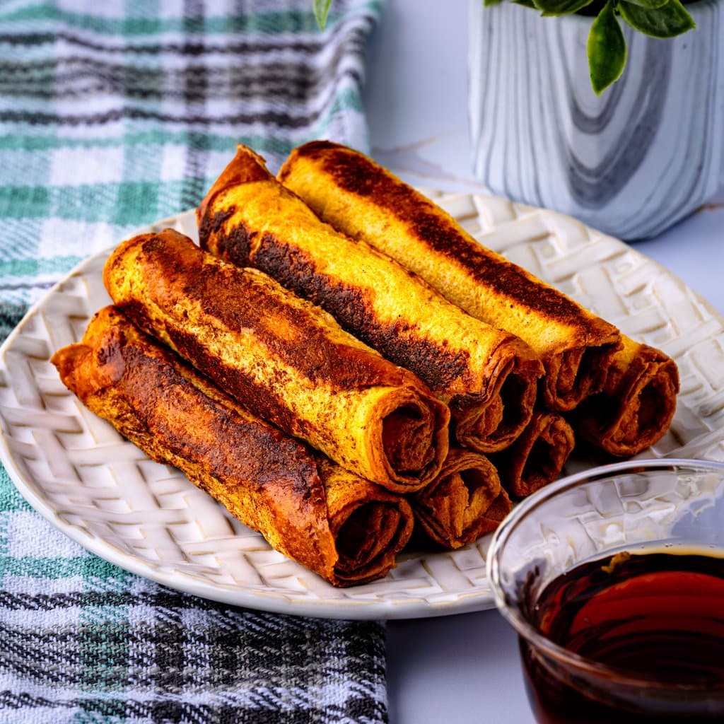 French Toast Sausage Roll Ups