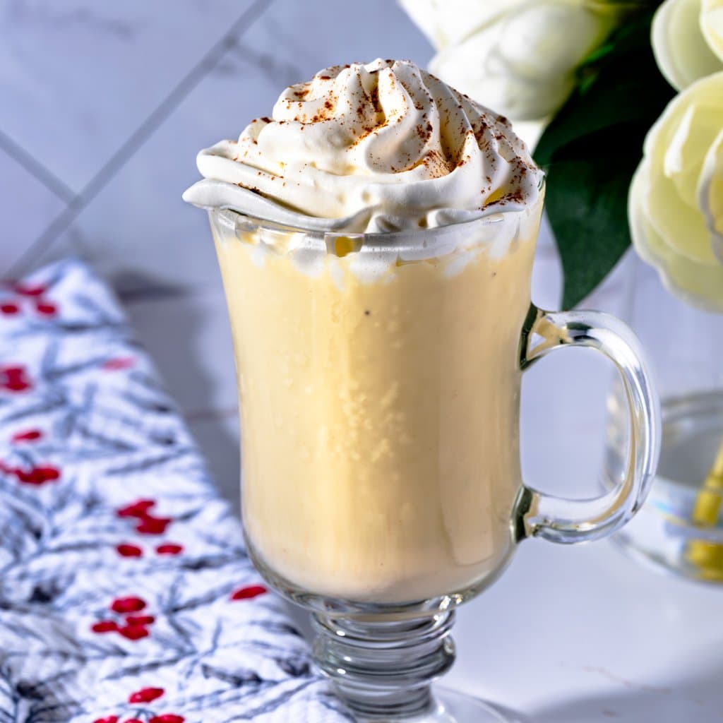 Easy Classic Egg Nog Recipe